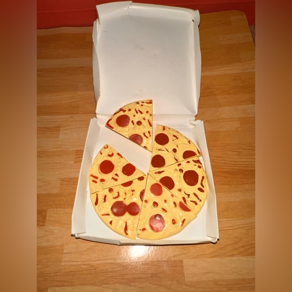 Toy ‘R Us Chairs w/cushions & more for American girl or any 18” doll. - Picture 11 of 11